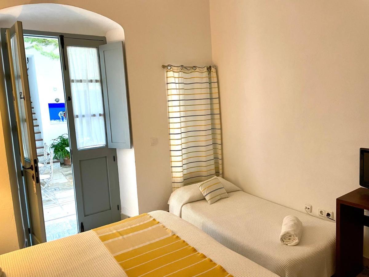 La Botica De Vejer Hotel Vejer de la Frontera Luaran gambar