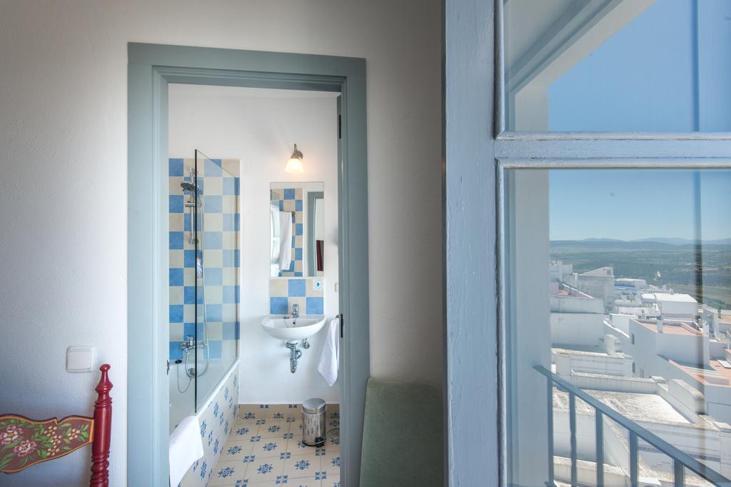 La Botica De Vejer Hotel Vejer de la Frontera Luaran gambar