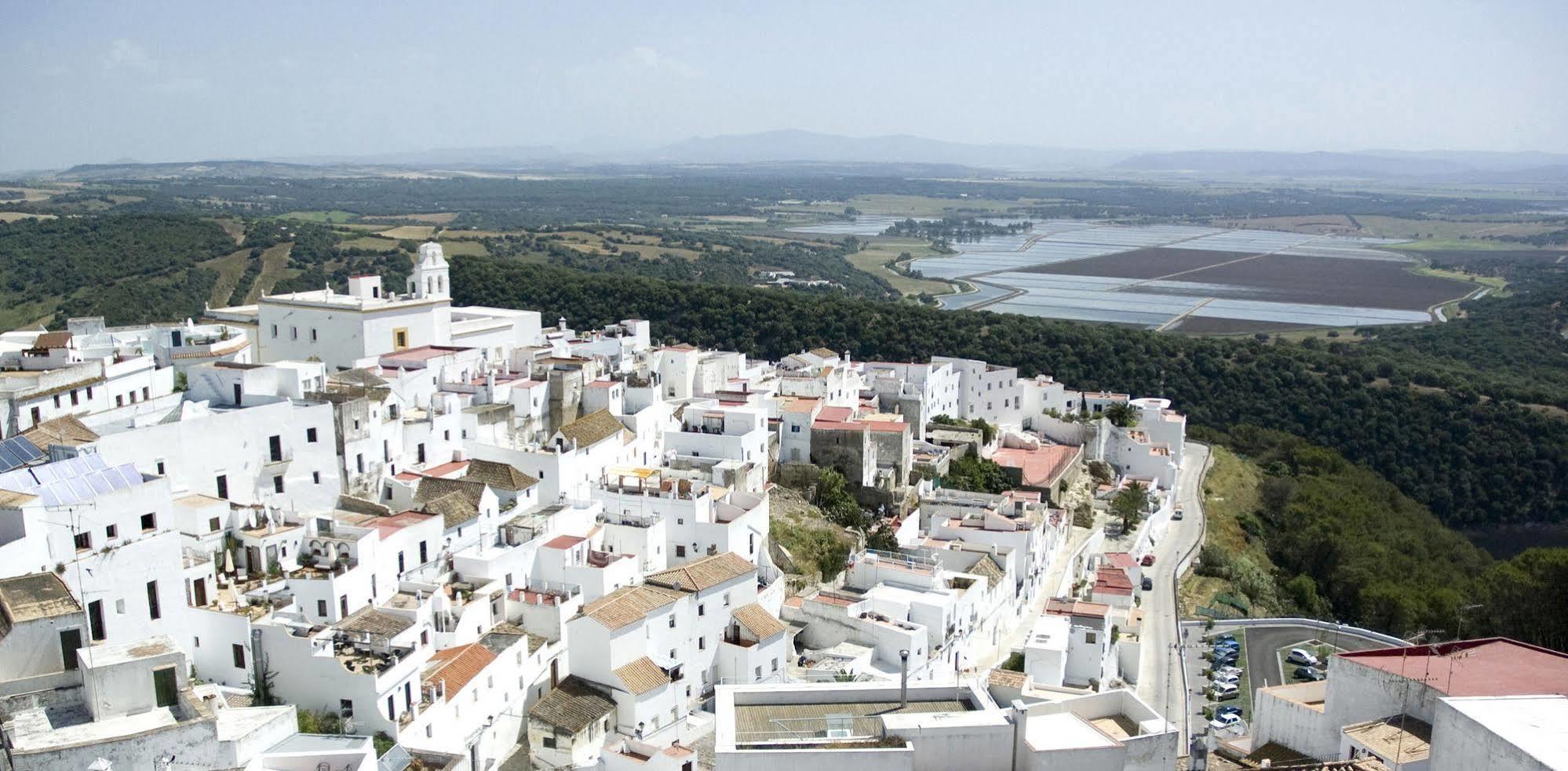 La Botica De Vejer Hotel Vejer de la Frontera Luaran gambar